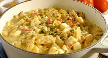 Receita de bacalhau de panela com mandioca e leite de coco.
