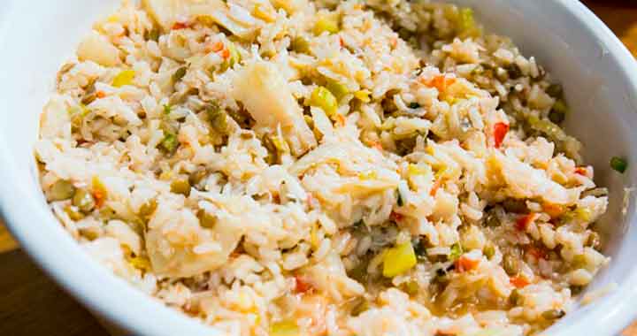 salada de bacalhau com arroz
