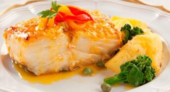 Receita de Bacalhau ao Molho de Limão e Pimentão