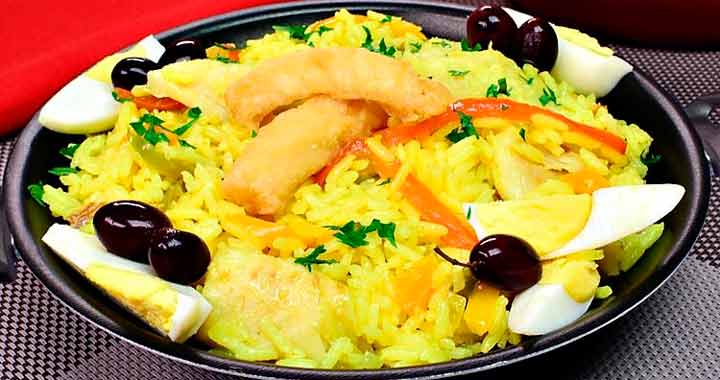 Receita de Paella de bacalhau com ovos