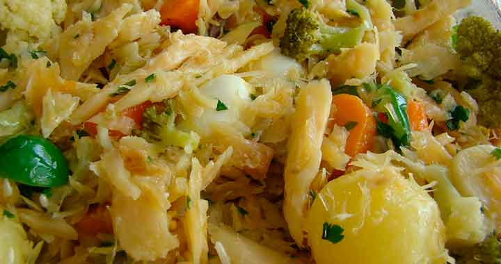 Bacalhau com legumes cozidos "al dente"