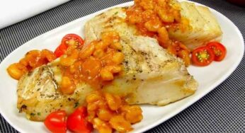 Receita de Bacalhau ao Molho de Camarão com Tomate Pelado