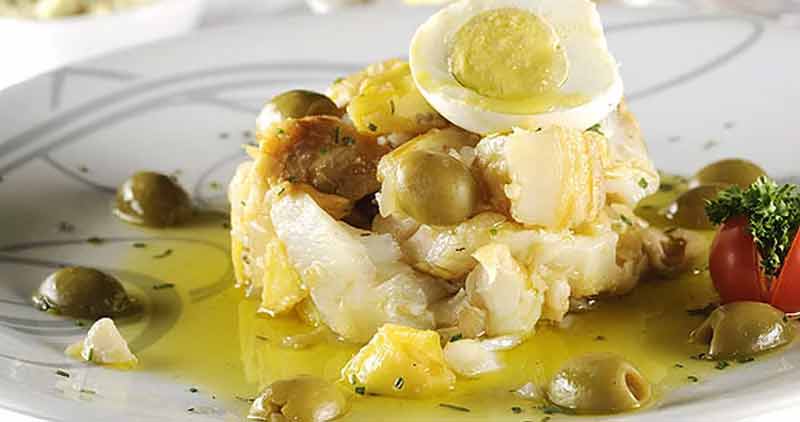 bacalhau em Lascas com Batatas e Ovos