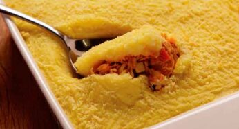 Escondidinho de Bacalhau com Cará e Parmesão Ralado