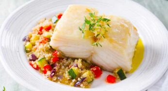 Lombo de Bacalhau com Legumes e Quinoa