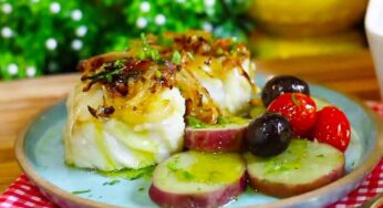 Bacalhau ao Forno com Batata Doce e Cebola Caramelizada