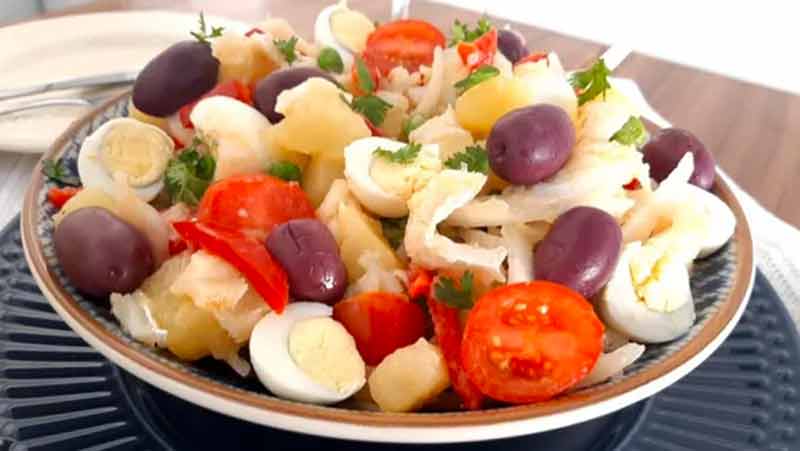 Salada de bacalhau à Portuguesa