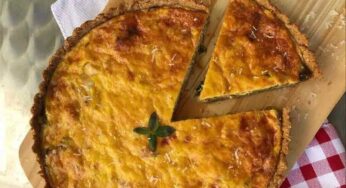 Quiche de Bacalhau Low Carb com Alho-Poró