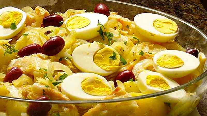 Salada de Batata com Bacalhau