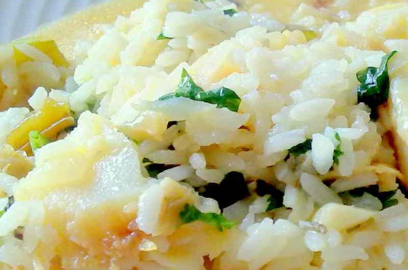 Receita de Arroz com Bacalhau: Surpreenda sua Família com Este Prato Delicioso